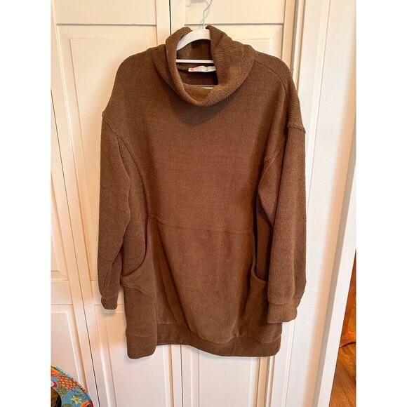 Free People Mock Neck Sweater Size Medium - Picture 1 of 6